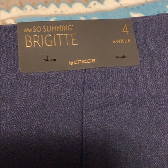 New With Tags  - Chico’s So Slimming Brigitte Ankle Pant - Size 4 - Picture 4 of 14